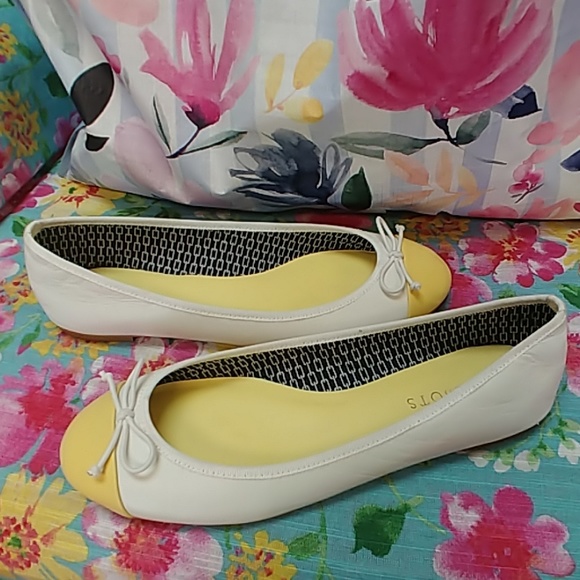 TALBOT'S BALLERINA FLATS - Picture 3 of 8